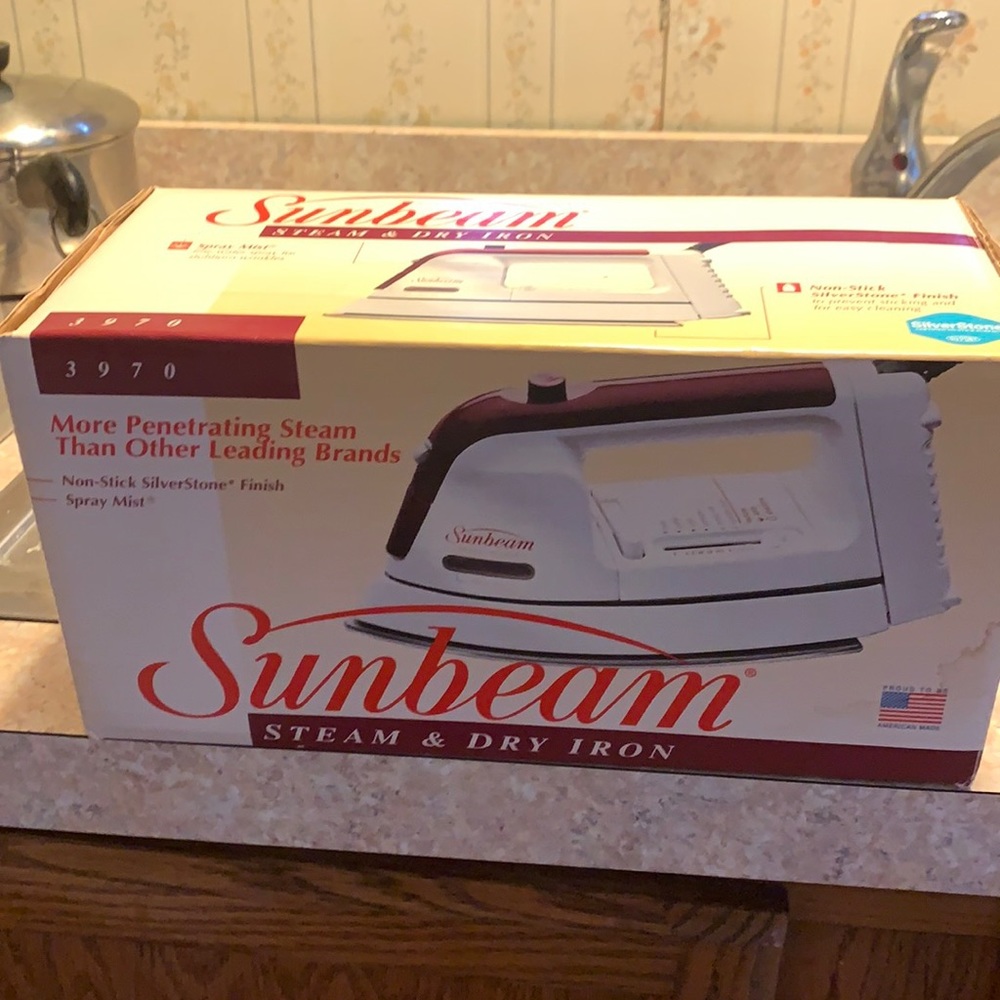 Sunbeam steam and dry iron